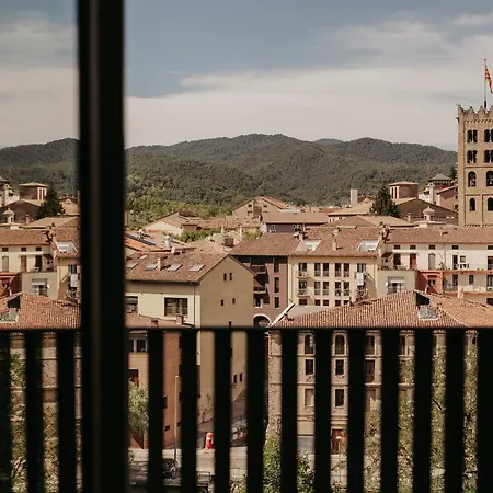 La Trobada * Ripoll